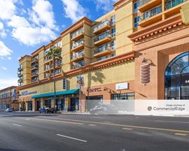 Hollywest Promenade