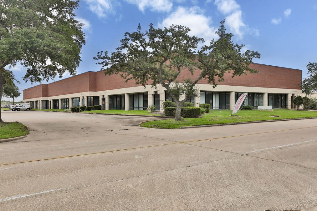 1100 Hercules Avenue, Houston, TX 77058