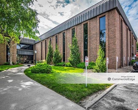Office space for Rent at 4200 Somerset Drive in Prairie Village
