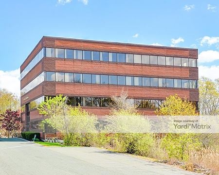 Photo of commercial space at 5 Centennial Drive in Peabody