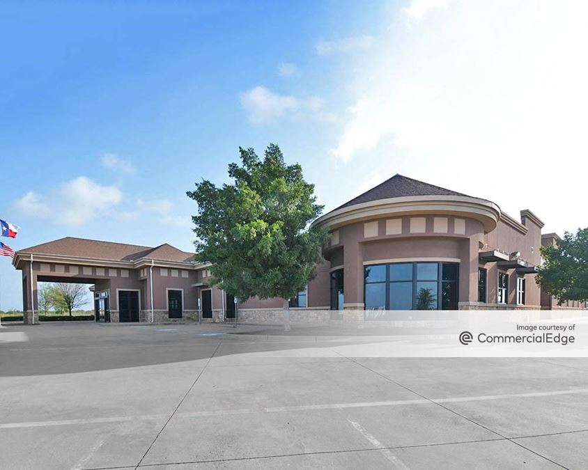 78 Regency Pkwy, Mansfield, TX Office Building