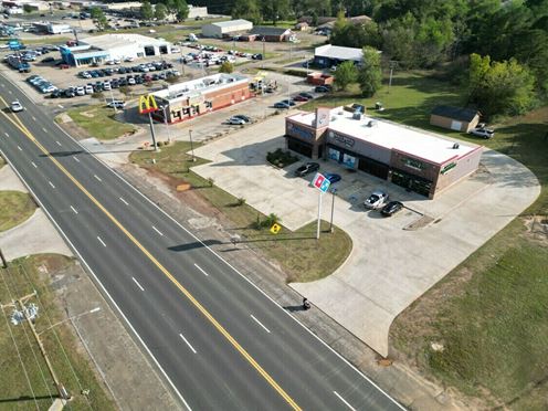 1050 Broadway Ave