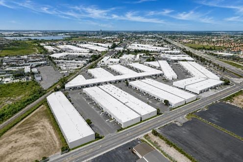 NORTH RIVER COMMERCE CENTER