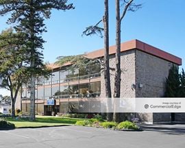33 & 35 South La Patera Lane