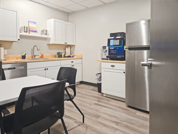 Regus - Bremerton - Warren Ave