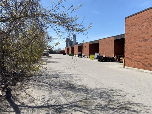 176 Creditstone Road, Unit 10