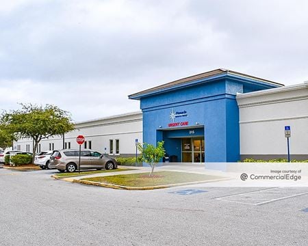 Photo of commercial space at 315 West 75th Street in Bradenton