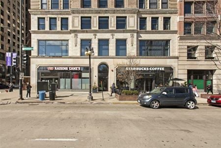 Retail space for Sale at 2 North Michigan Avenue in Chicago