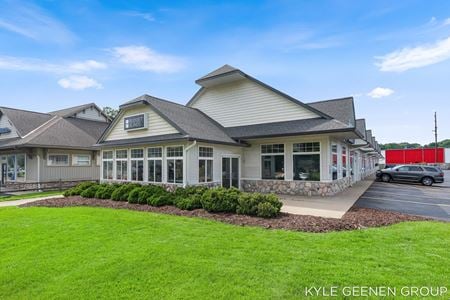 Retail space for Sale at 60 E Lakewood Blvd in Holland