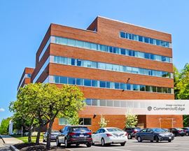 Fifth Avenue at Citypoint - 300 5th Avenue