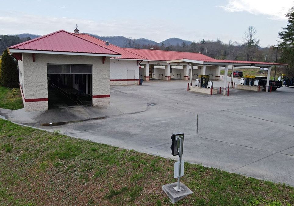 692 Highway 515 E