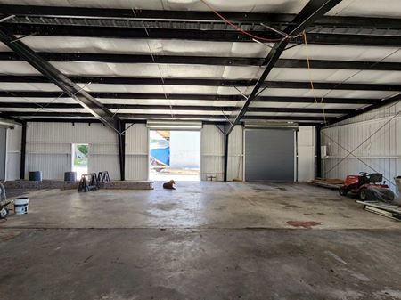 Office/ Warehouse Space near Dwtn. Sarasota - Sarasota