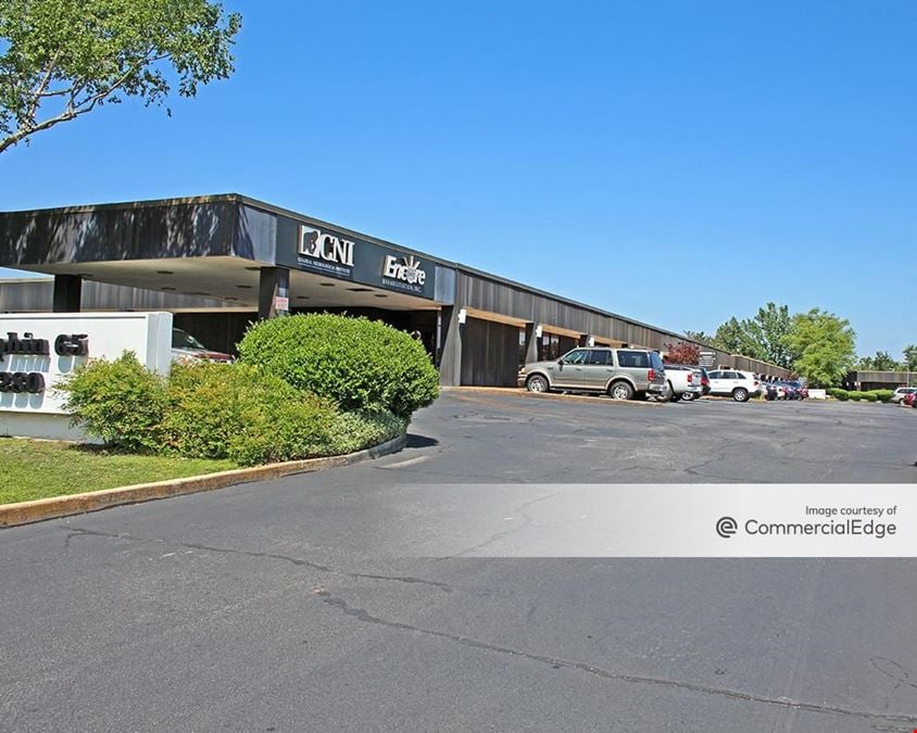 CNI Dauphin 65 Office Complex