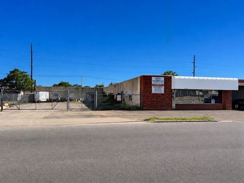 514 E 34th St.