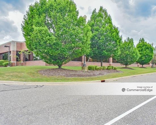 Meadowbrook Corporate Park - 26800 Meadowbrook Road