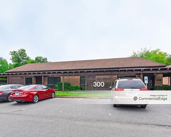 Eastover Medical Park - 2711 Randolph Road