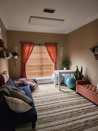 4301 - 4305 Spanish Trail | Legacy Plaza