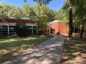 2400 Weston Parkway