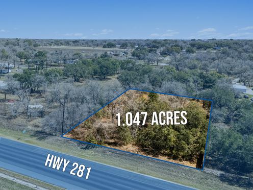 ±1 Acre with US HWY 281 Frontage