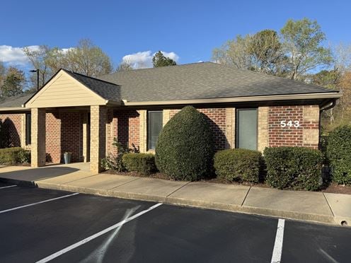 543 Keisler, Suite 203