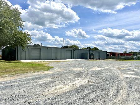 Photo of commercial space at 1635 Morgan Mill Rd in Monroe