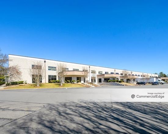 Sterling Park Business Center - 405 Glenn Drive