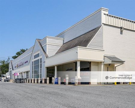Photo of commercial space at 24926 Northern Blvd in Little Neck