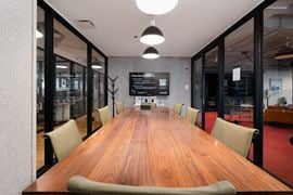WeWork - 515 N State