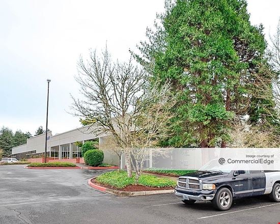 AmberGlen Corporate Center - Building 19545