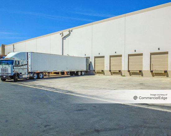 La Mirada Distribution Center