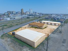 Industrial Property w/ High Visibility & Access