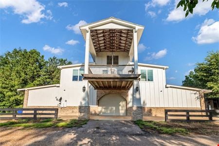 Photo of commercial space at 719 Turkey Creek Dr in Livingston