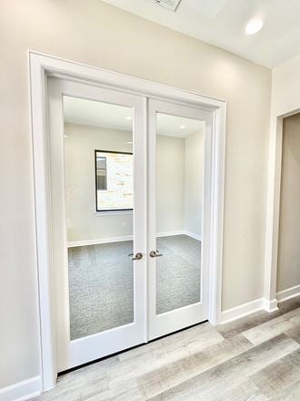 350 Grand Link Drive Units 505&506