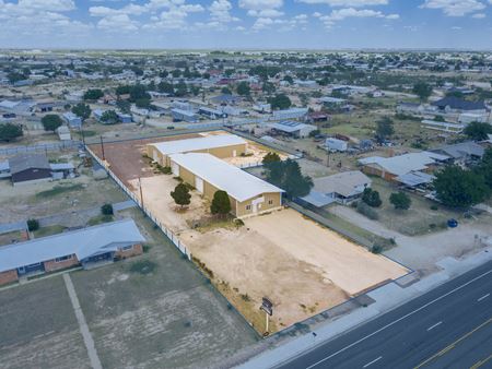 10,505 SF Office/Warehouse on 1.41 Acres - Odessa