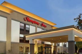 Hampton Inn Lubbock-Converting to Spark by Hilton
