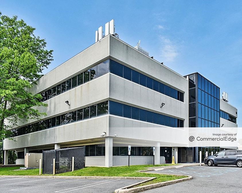 50 Eisenhower Drive, Paramus Office Space For Lease