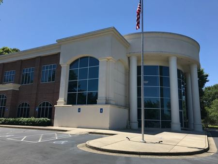 Photo of commercial space at 3302 McGinnis Ferry Road in Suwanee