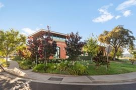 82 Table Mountain Professional Center