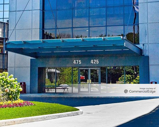 Woodfield Corporate Center - 425 & 475 North Martingale Road