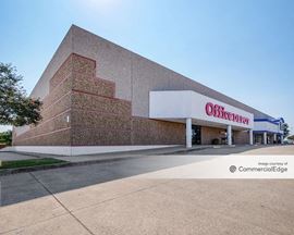 930-950 West Centerville Road