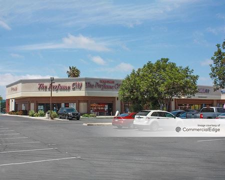 Retail space for Rent at 687 Palomar Street in Chula Vista