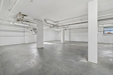 J01-STR8 Space Photo Gallery 2