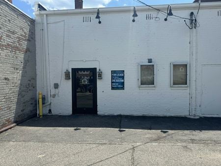 Photo of commercial space at 17037 Kercheval Ave in Grosse Pointe