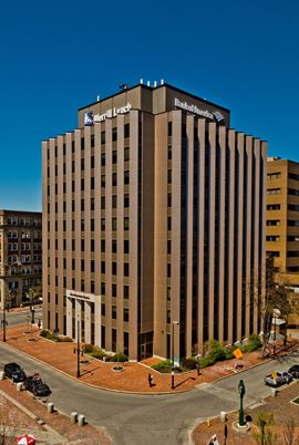 1 Monument Square