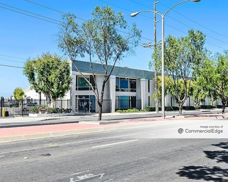 Industrial space for Rent at 331-401 W. Victoria St. in Carson