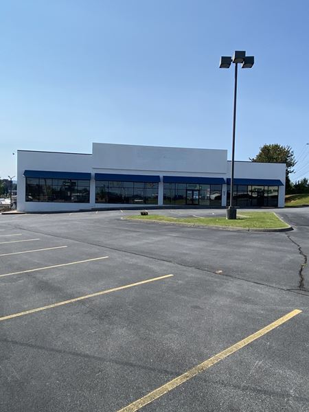 Commercial space for Rent at 2123 N ROAN ST in JOHNSON CITY