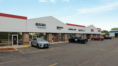 Last Retail Unit Available at Deerpath Court