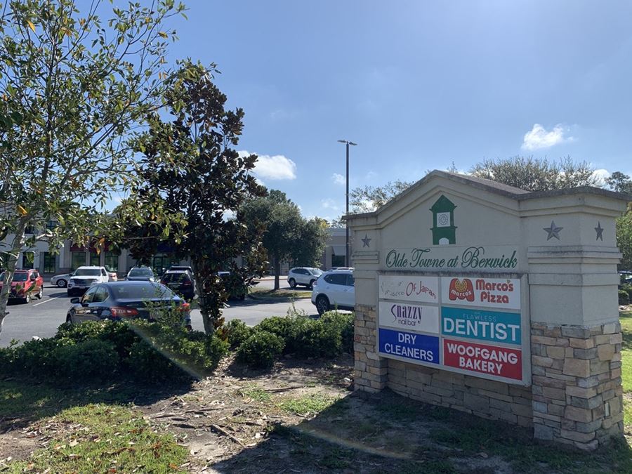 50 Berwick Blvd, Savannah, GA Retail Building