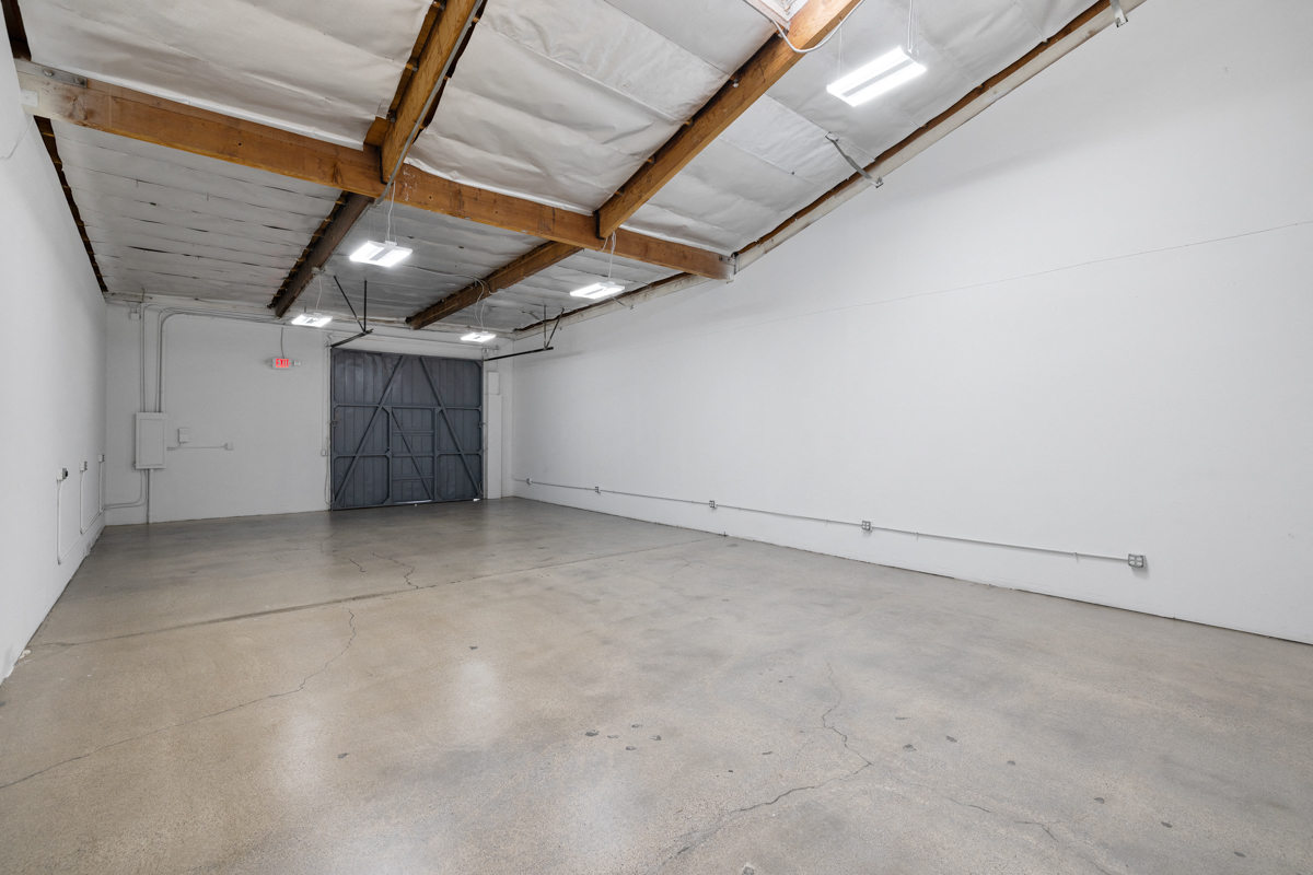 Cañada Business Center