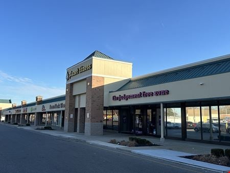 Retail space for Rent at 880 - 946 S Hamilton Rd in Whitehall